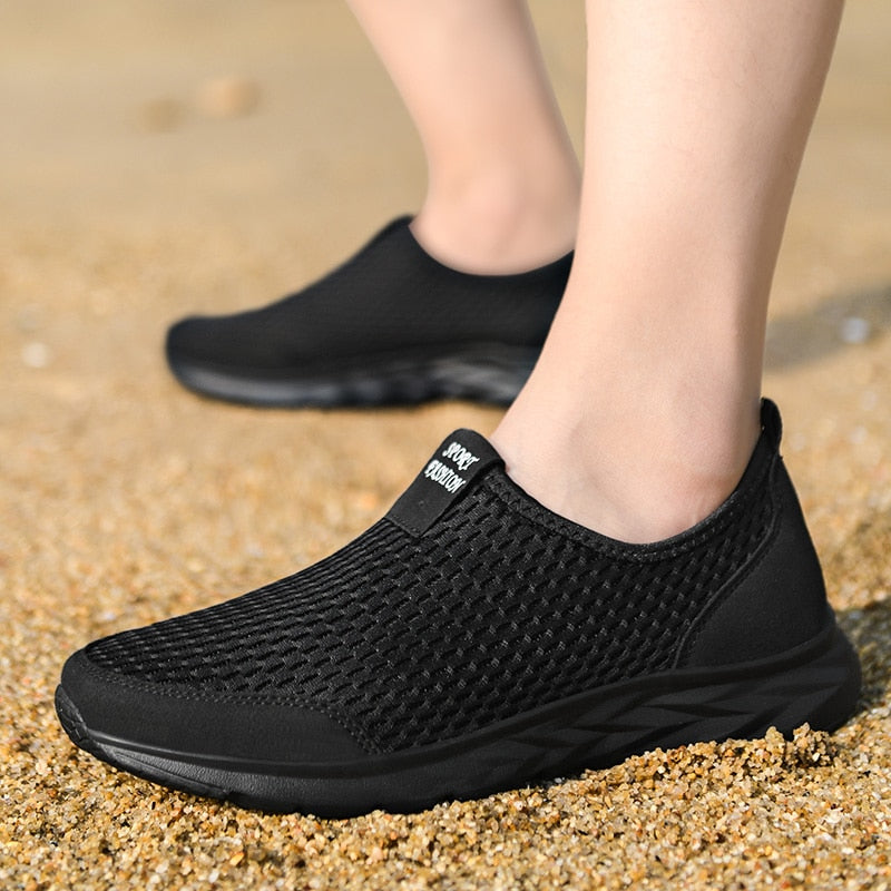Męskie lekkie sneakersy wsuwane z siateczki