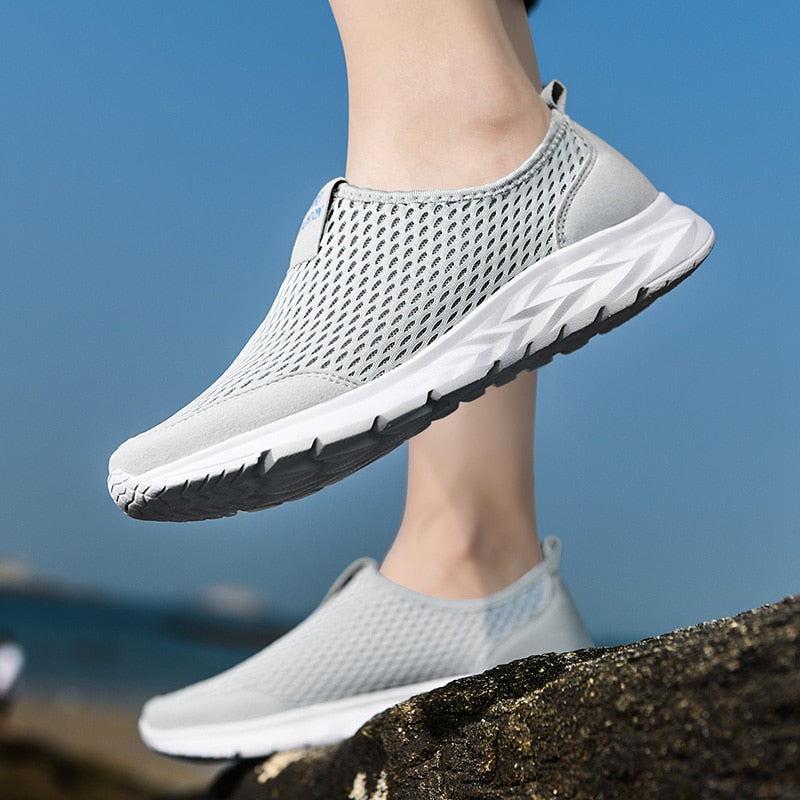 Męskie lekkie sneakersy wsuwane z siateczki