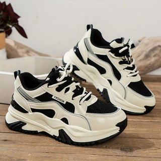 Damskie sneakersy na grubszej podeszwie