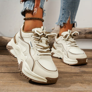Damskie sneakersy na grubszej podeszwie