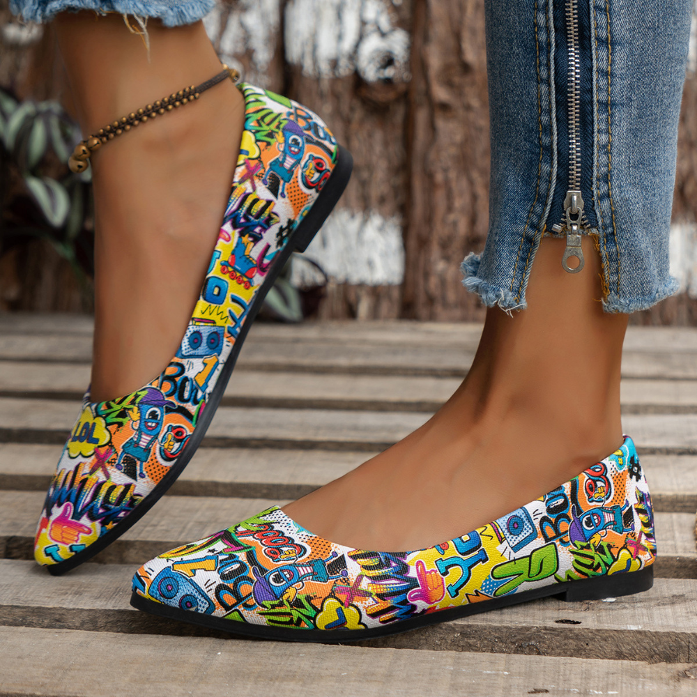 Damskie płaskie buty wsuwane na lato