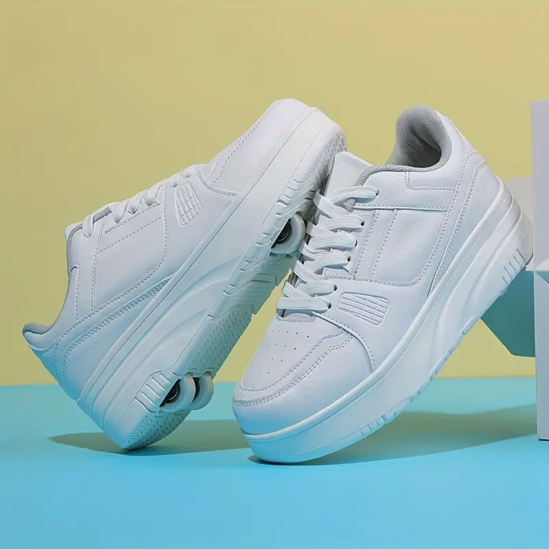 Dziecięce buty sportowe na kółkach