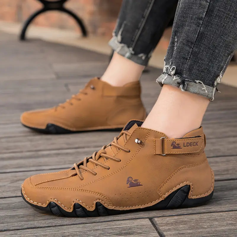 Męskie wodoodporne buty z elastyczną wstawką