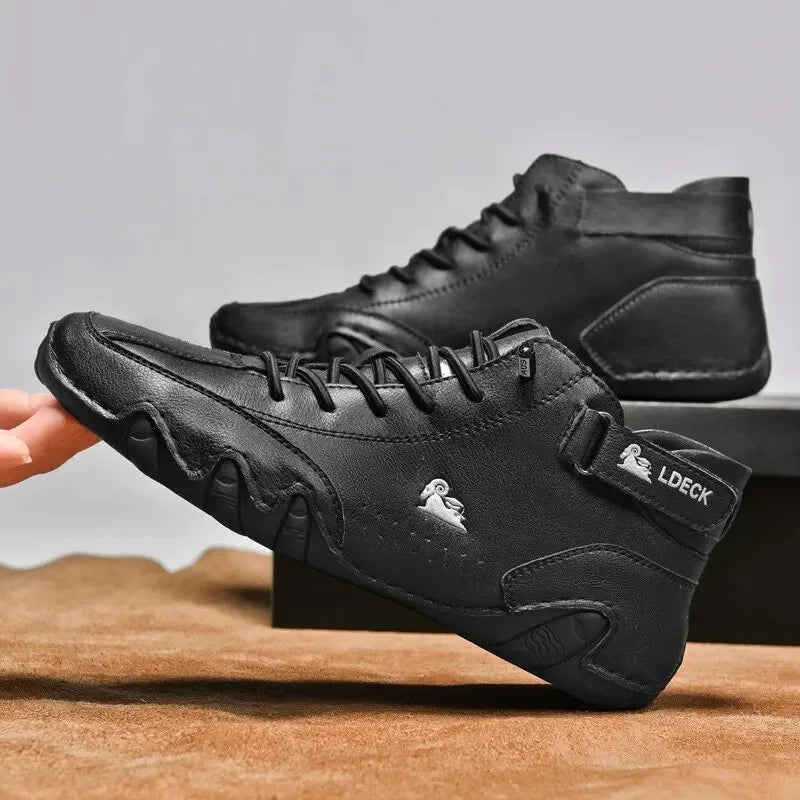 Męskie wodoodporne buty z elastyczną wstawką