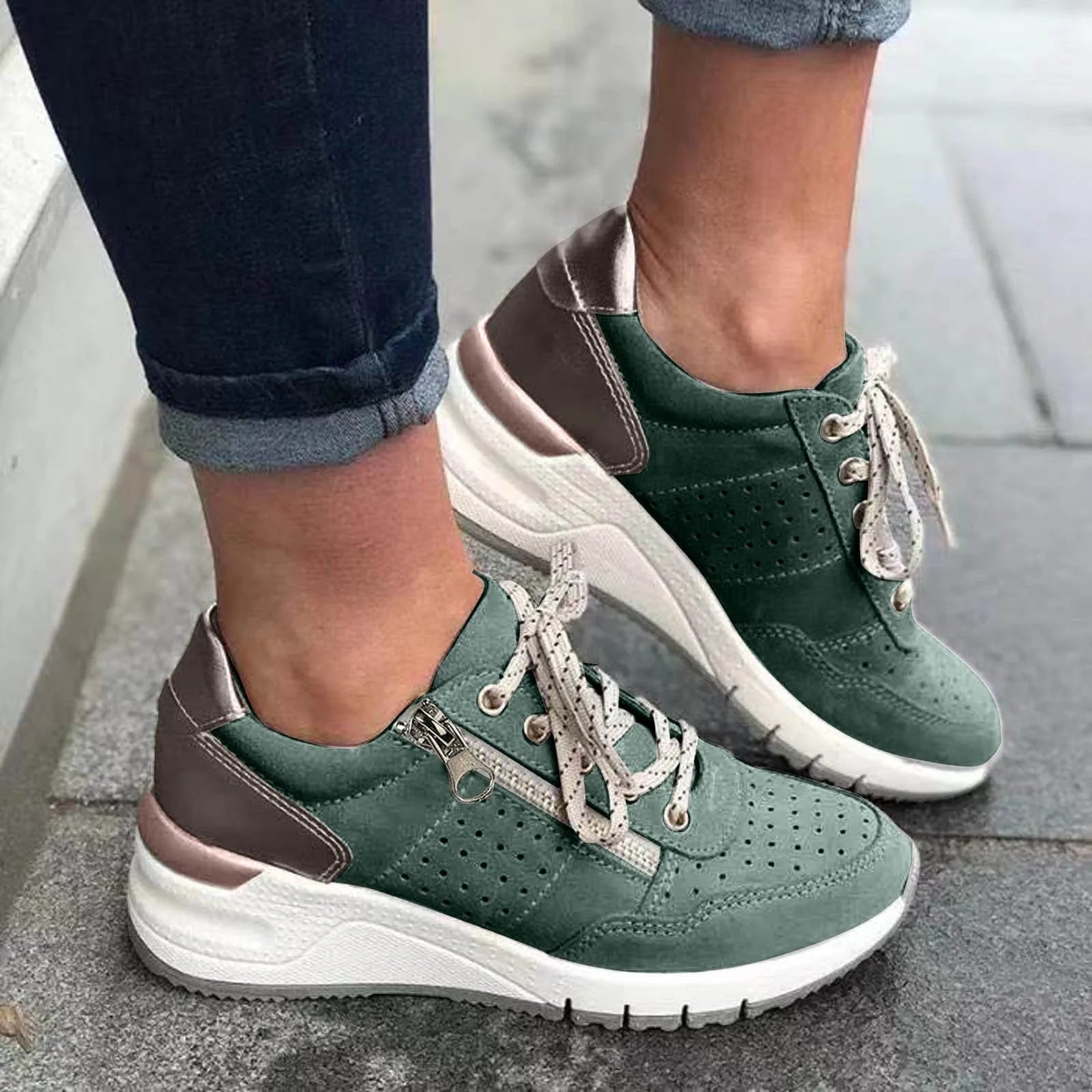 Damskie sneakersy na grubej podeszwie na sznurówki