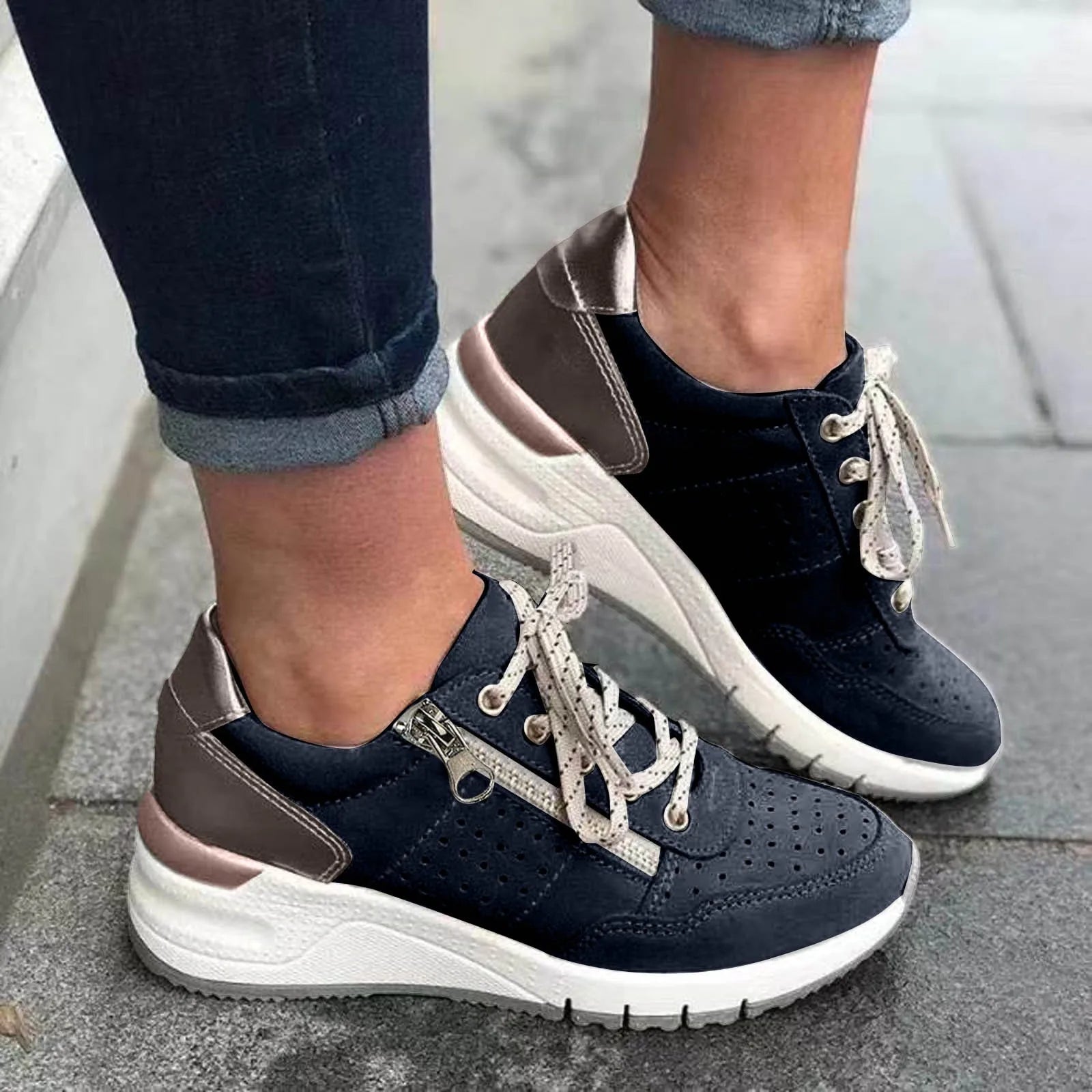 Damskie sneakersy na grubej podeszwie na sznurówki