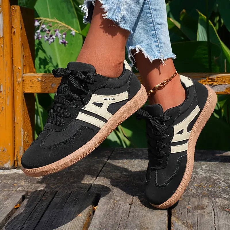 Damskie sneakersy w stylu retro na sznurówki