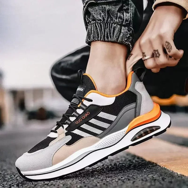 Męskie sneakersy retro z zamszu i siateczki
