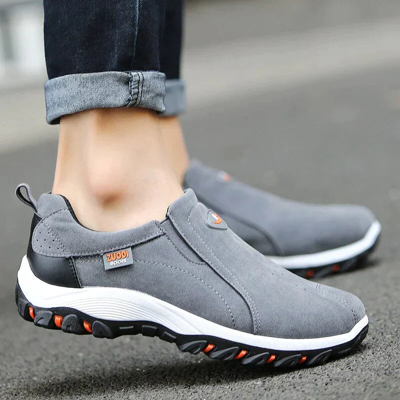 Męskie wsuwane sneakersy z podeszwą ortopedyczną