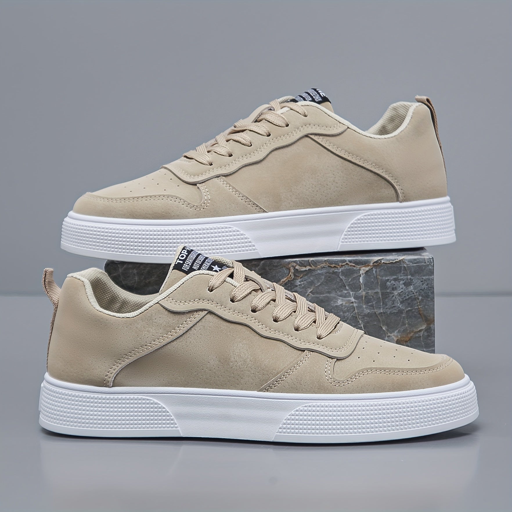 Męskie niskie sneakersy w jednolitym kolorze