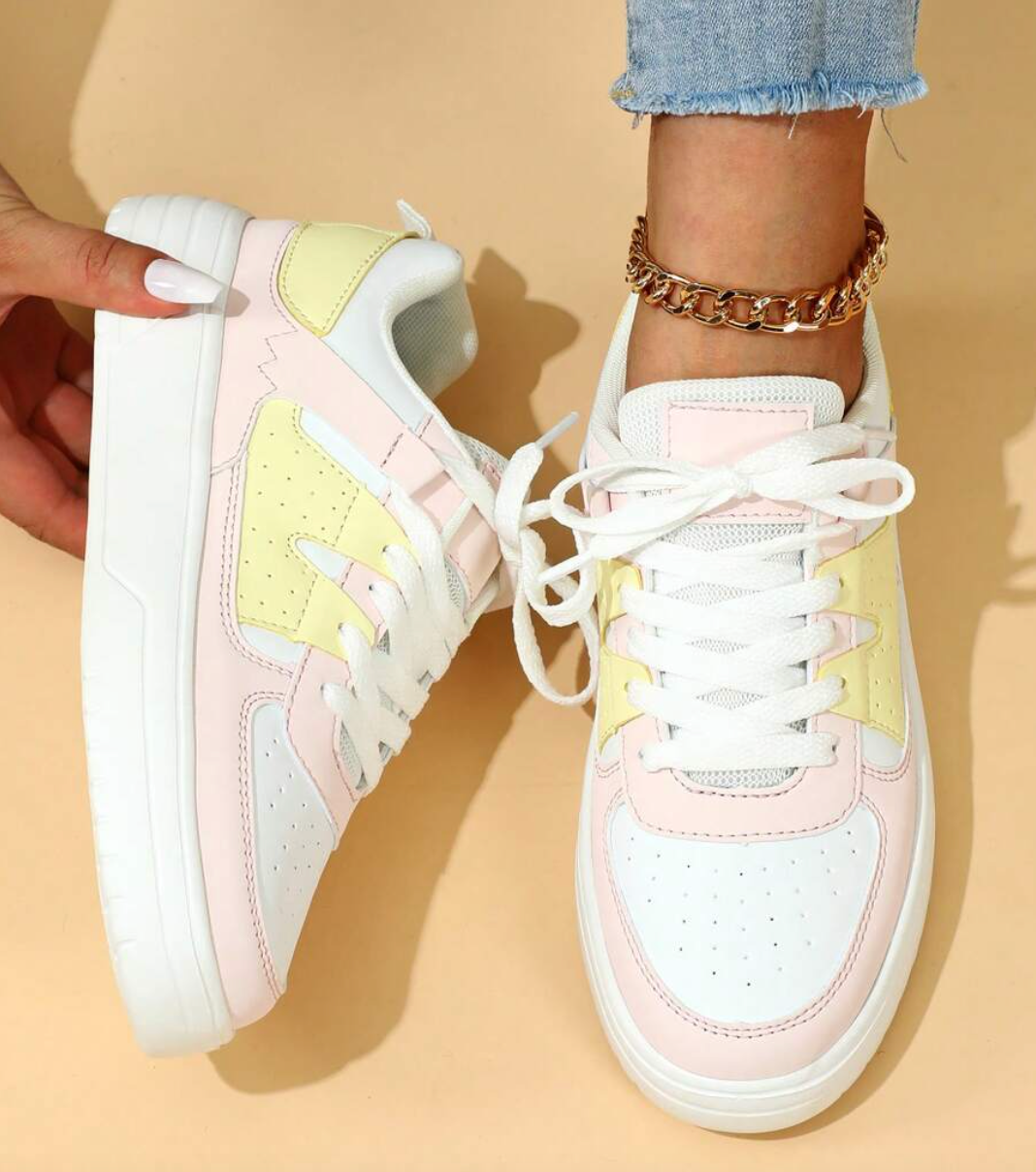Damskie oddychające sneakersy w żywym wzorze