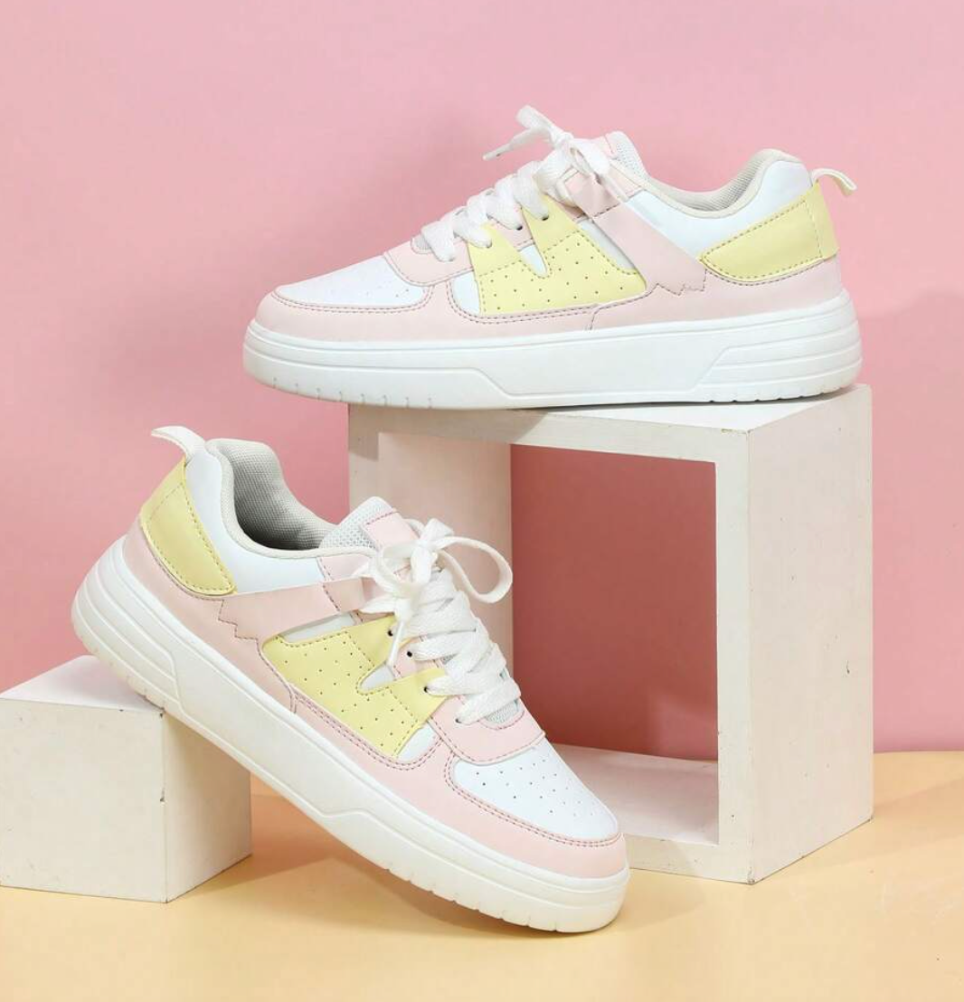 Damskie oddychające sneakersy w żywym wzorze